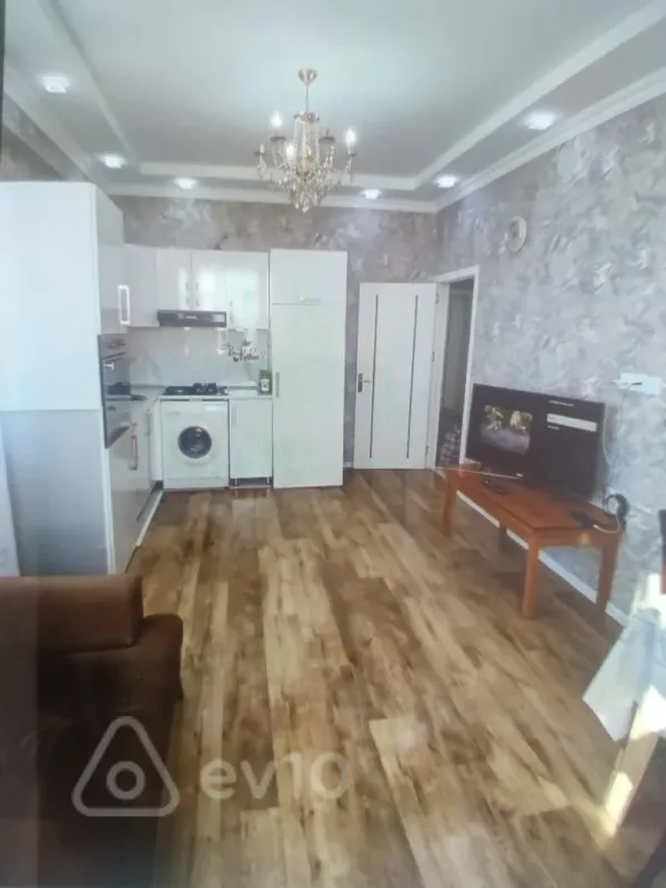 Kirayə verilir 3 otaqlı yeni tikili 65 m²