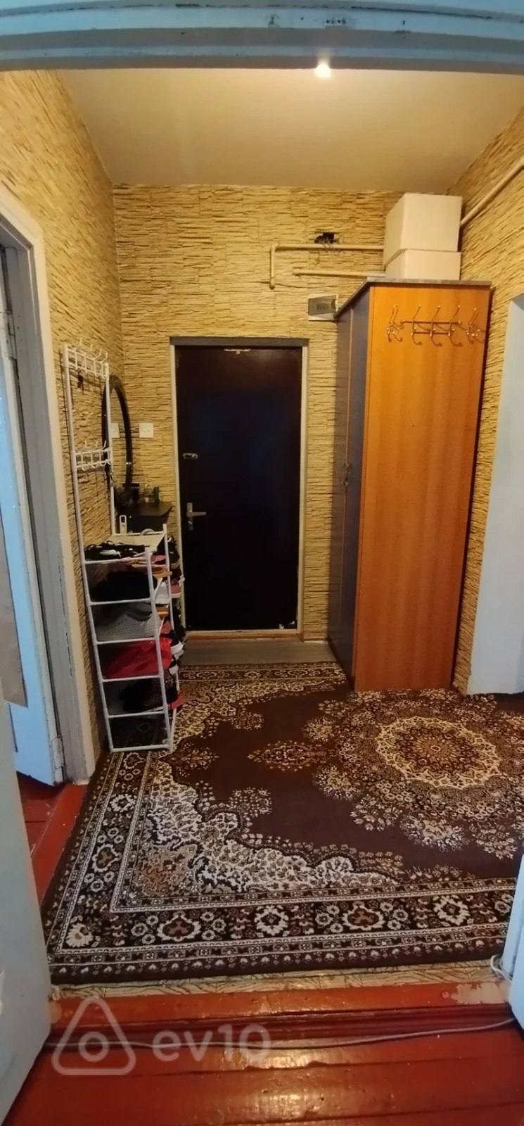 Satılır 3 otaqlı köhnə tikili 80 m²