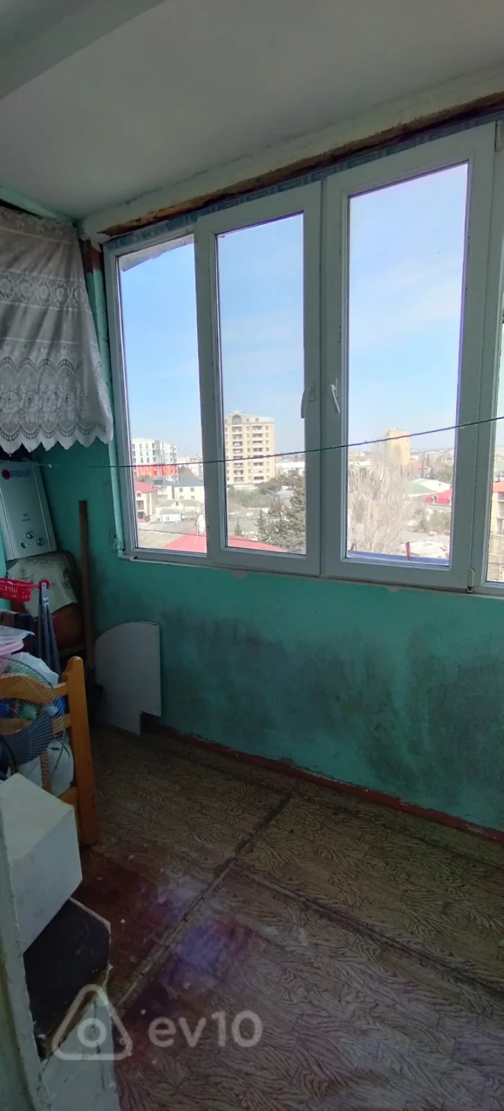 Satılır 3 otaqlı köhnə tikili 80 m²