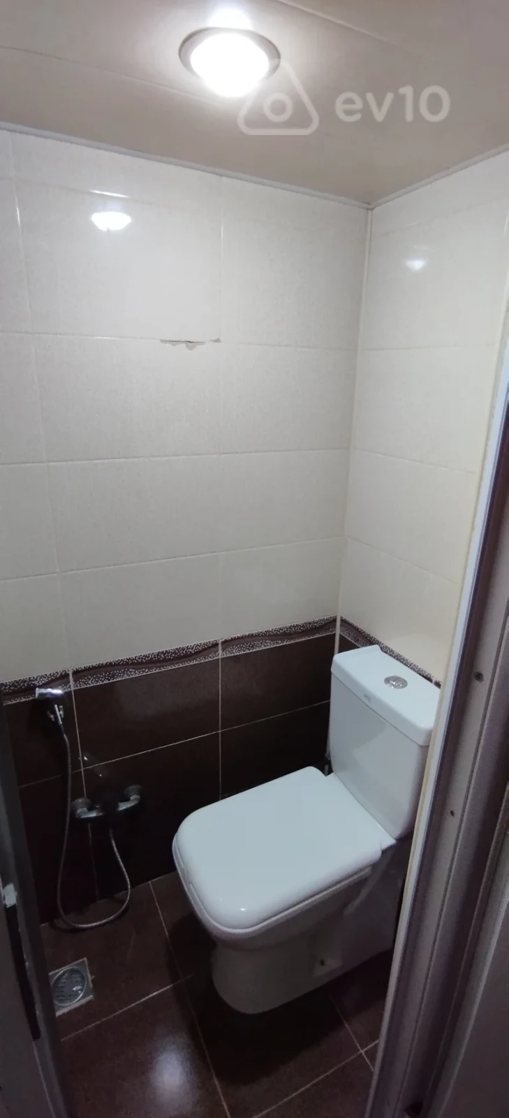 Satılır 3 otaqlı köhnə tikili 80 m²