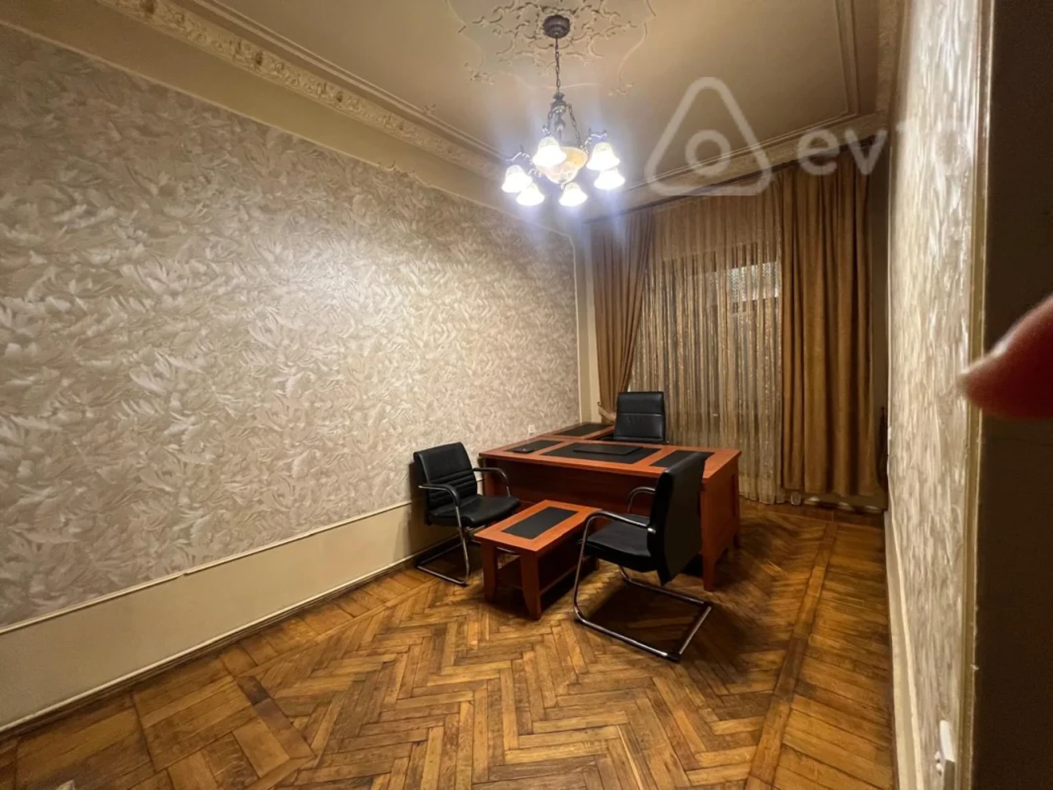 Kirayə verilir mənzil 110 m²