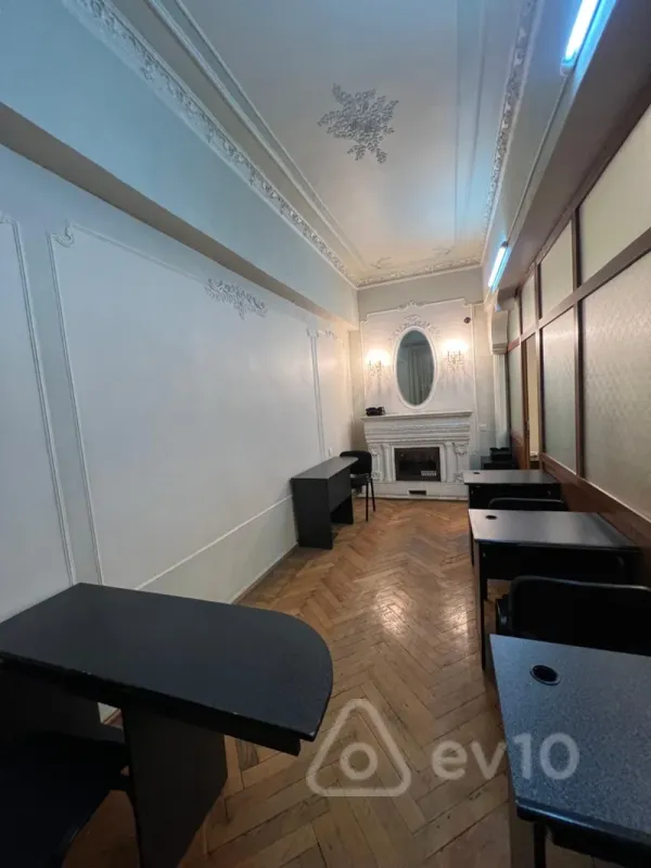 Kirayə verilir mənzil 110 m²