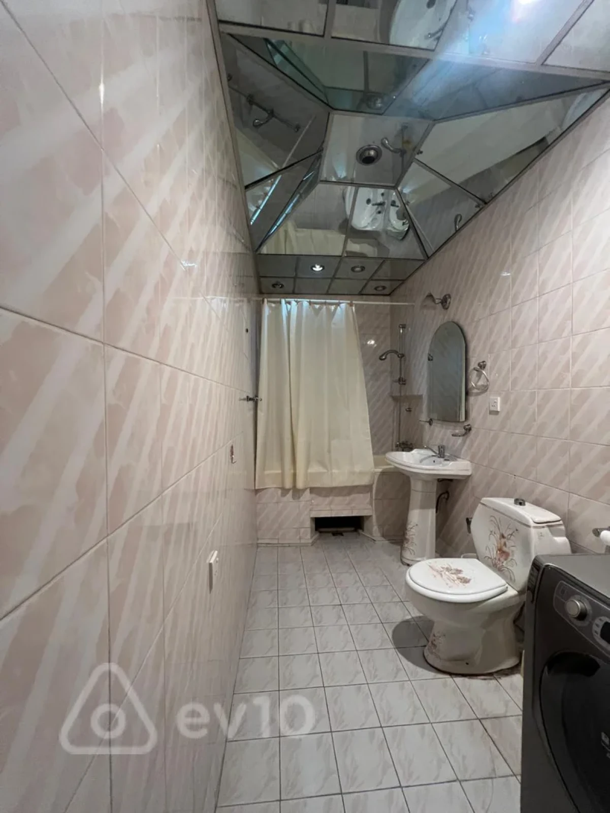 Kirayə verilir mənzil 110 m²