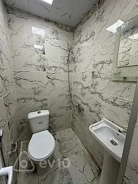 Satılır 2 otaqlı köhnə tikili 45 m²