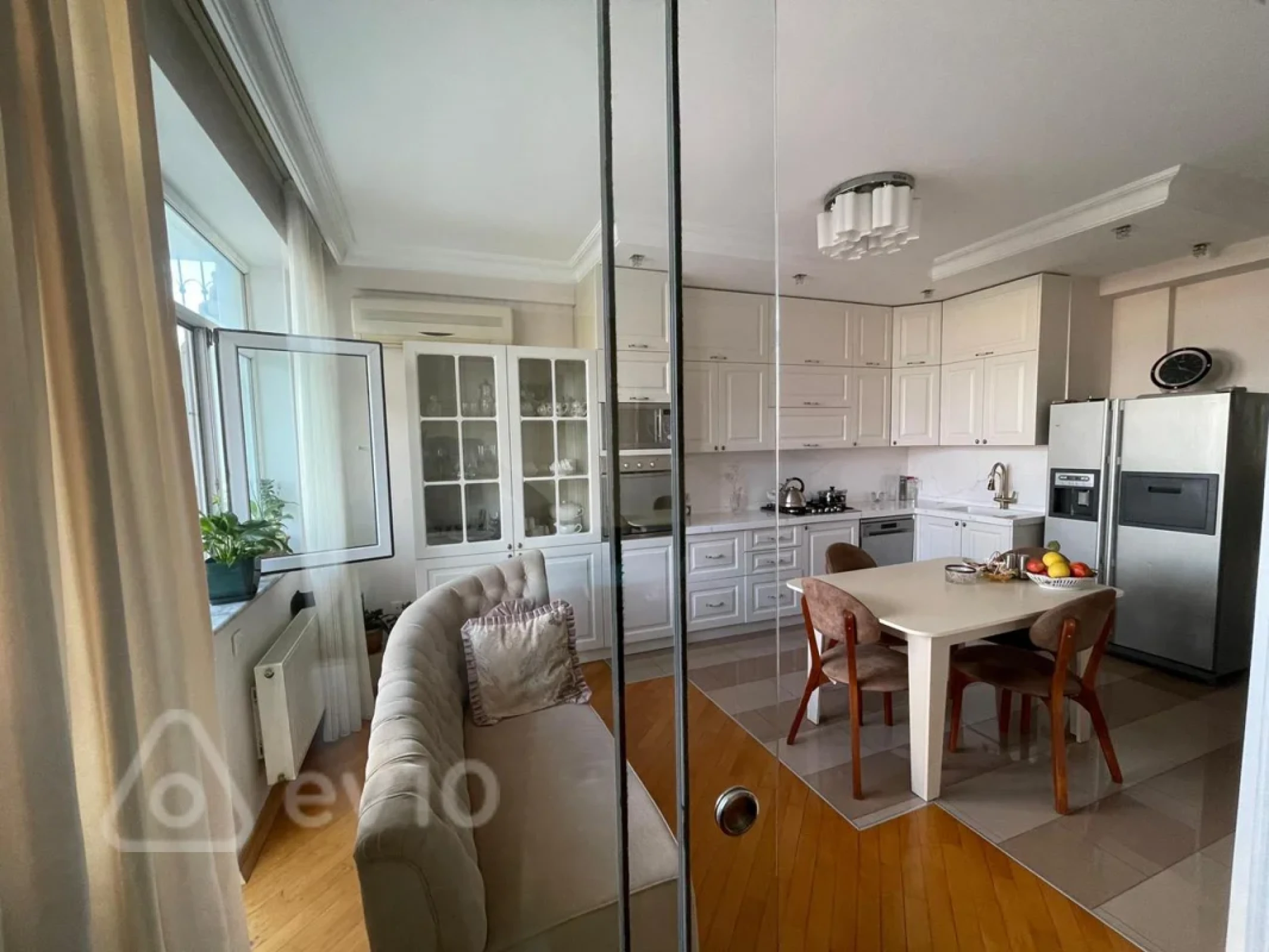 Satılır 3 otaqlı yeni tikili 120 m²
