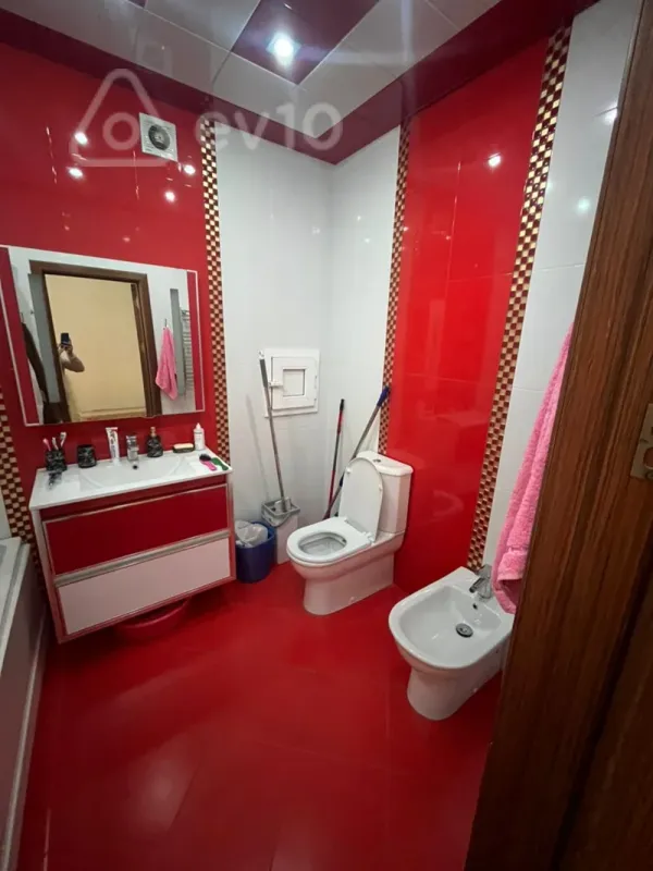 Kirayə verilir 2 otaqlı yeni tikili 85 m²