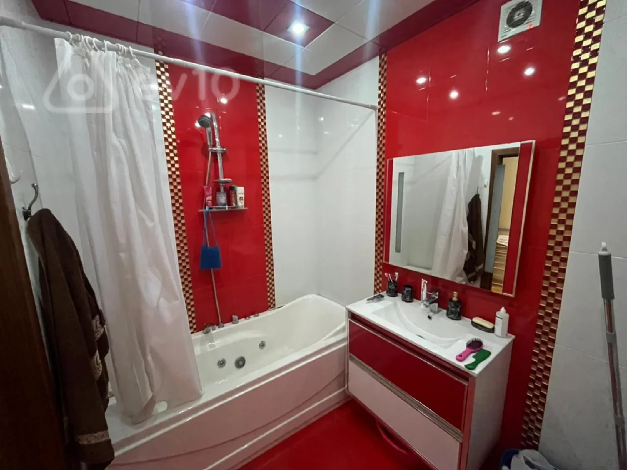 Kirayə verilir 2 otaqlı yeni tikili 85 m²