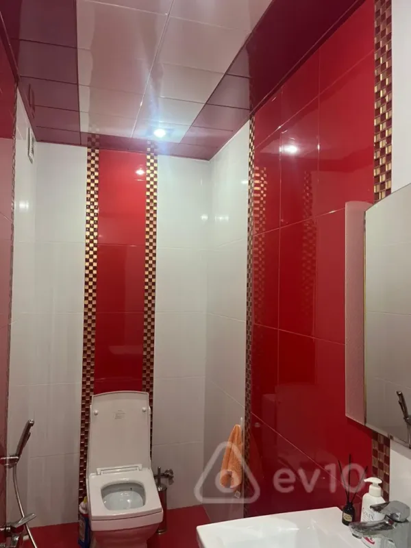 Kirayə verilir 2 otaqlı yeni tikili 85 m²