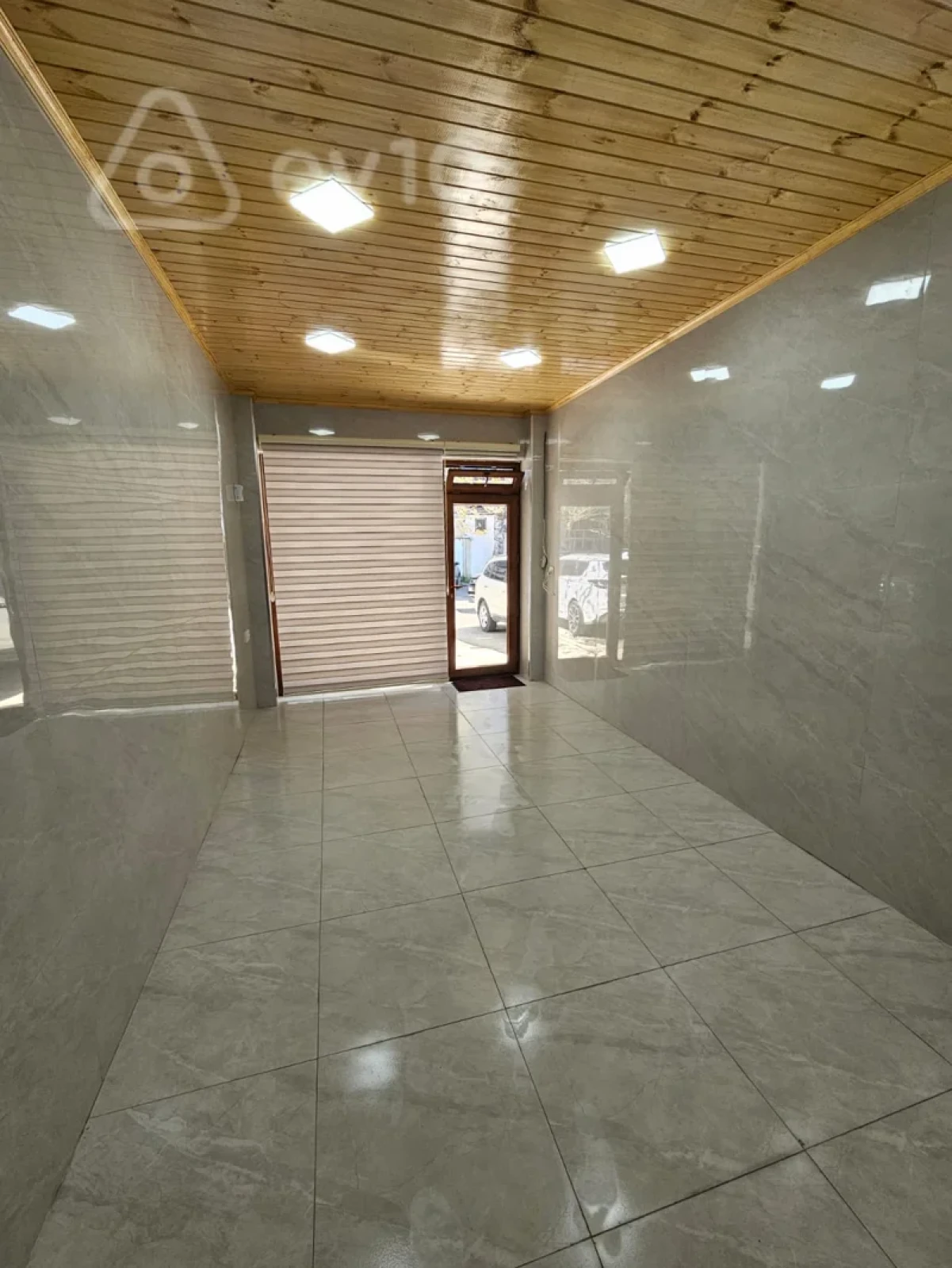 Kirayə verilir mənzil 20 m²