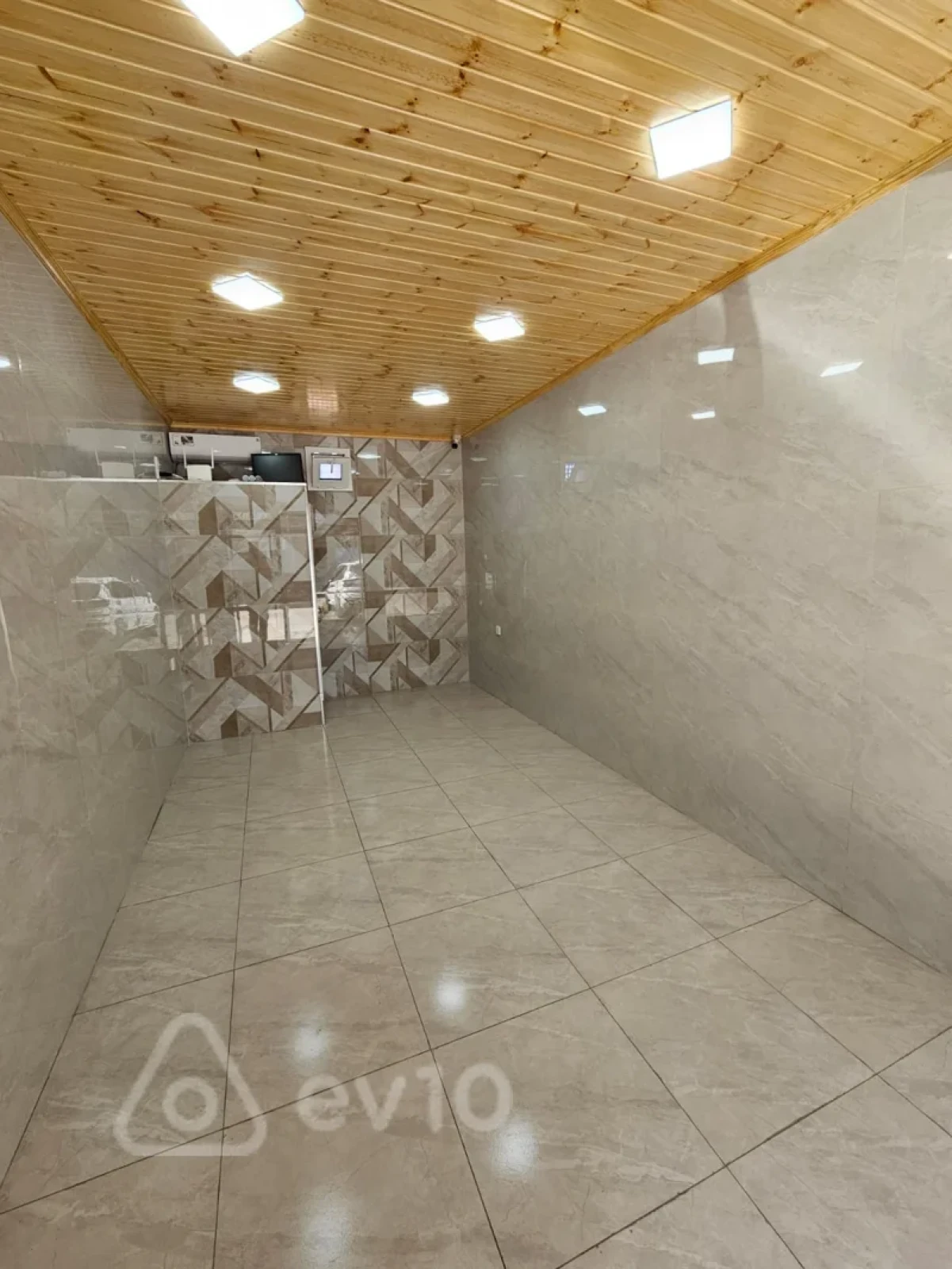 Kirayə verilir mənzil 20 m²