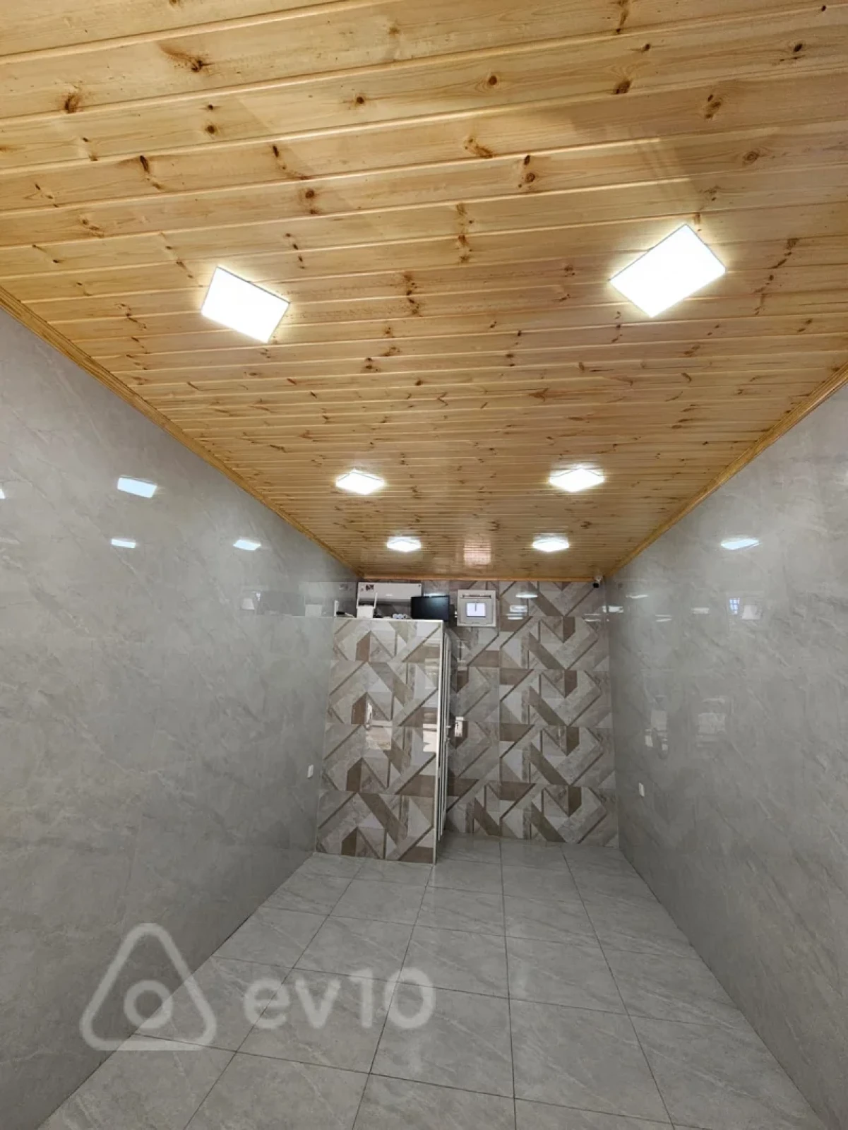 Kirayə verilir mənzil 20 m²