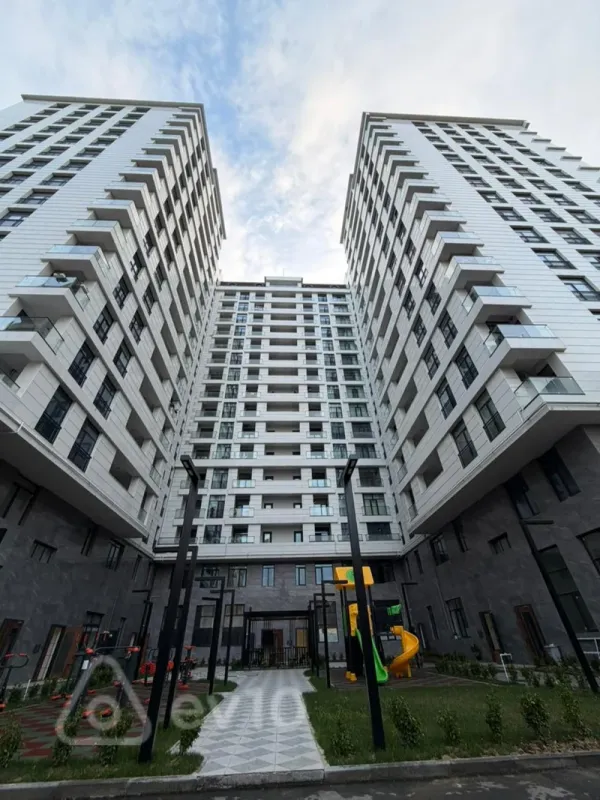 Kirayə verilir 1 otaqlı yeni tikili 38 m²