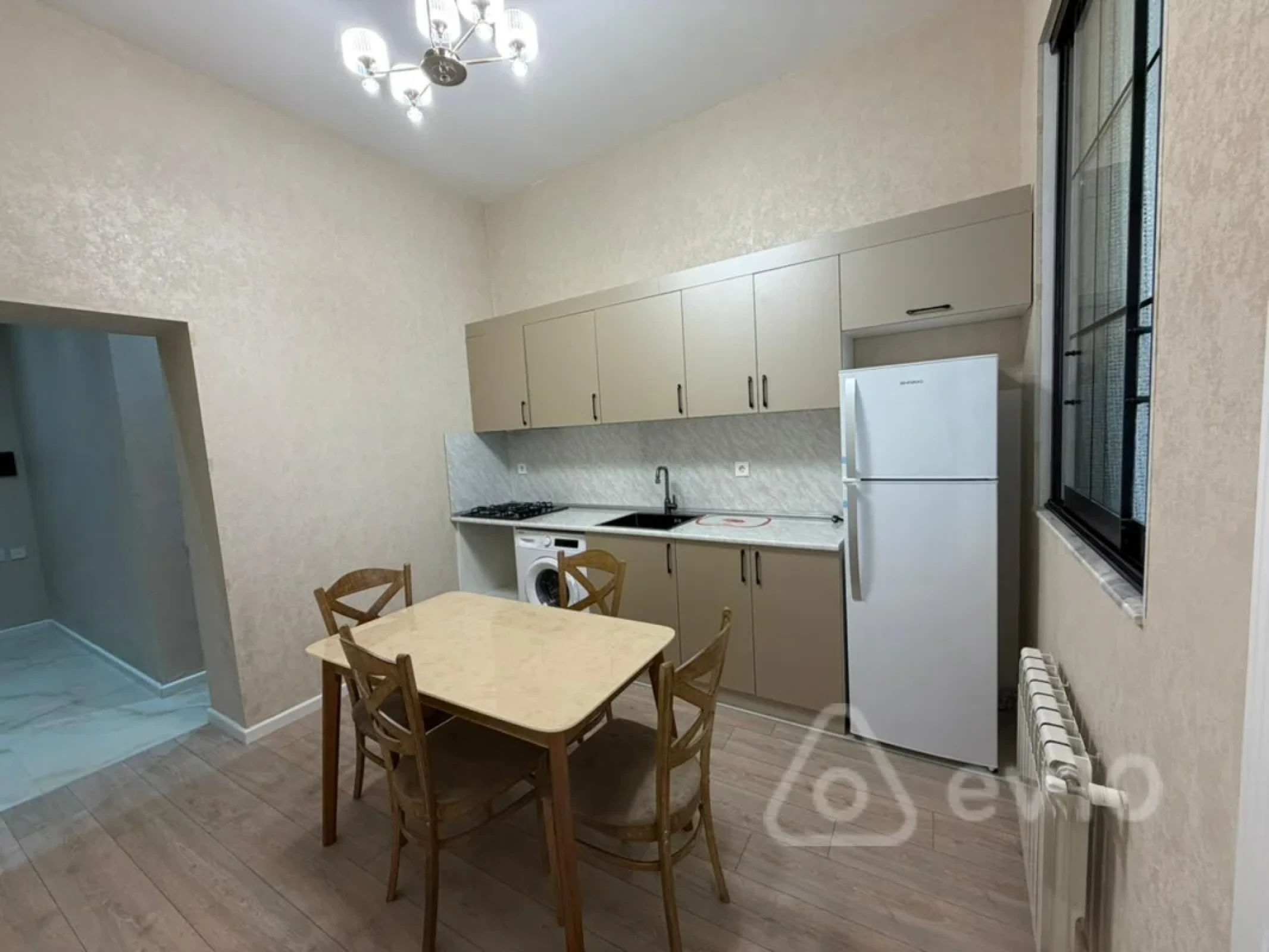 Kirayə verilir 1 otaqlı yeni tikili 38 m²
