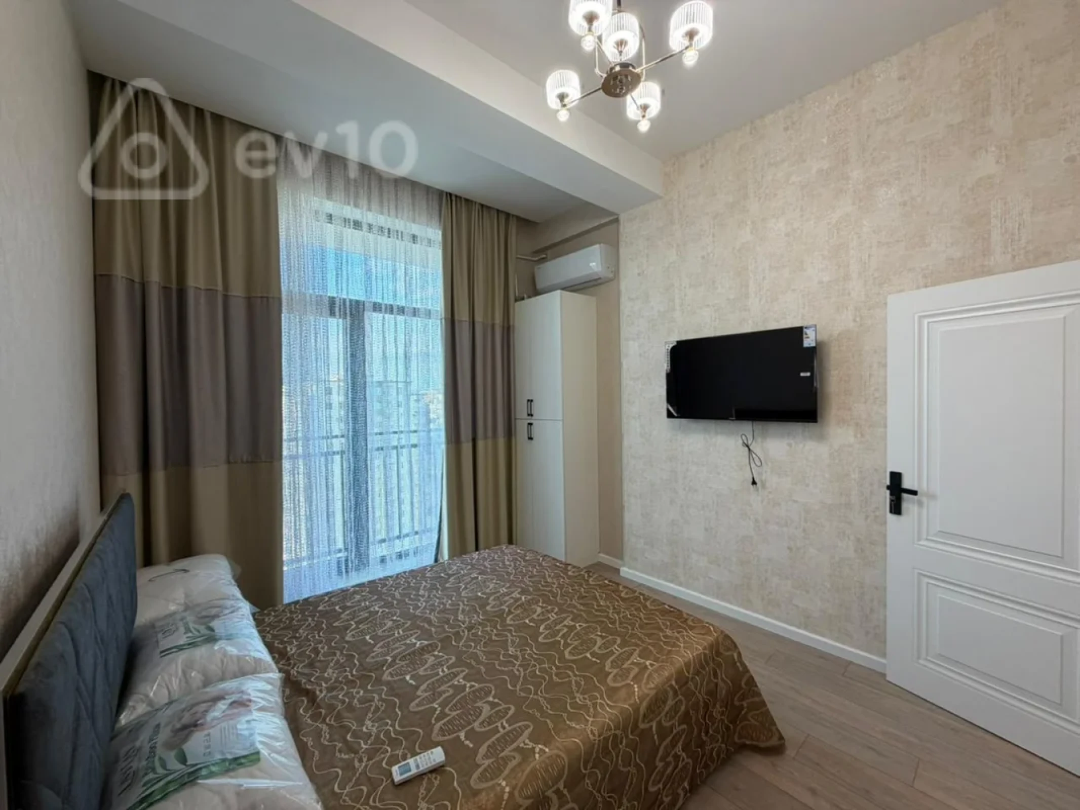 Kirayə verilir 1 otaqlı yeni tikili 38 m²