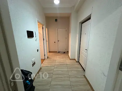 Kirayə verilir 2 otaqlı yeni tikili 65 m²