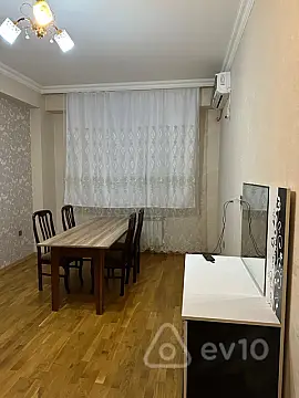 Kirayə verilir 2 otaqlı yeni tikili 65 m²