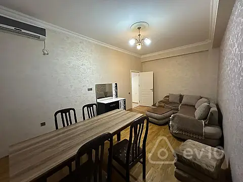 Kirayə verilir 2 otaqlı yeni tikili 65 m²