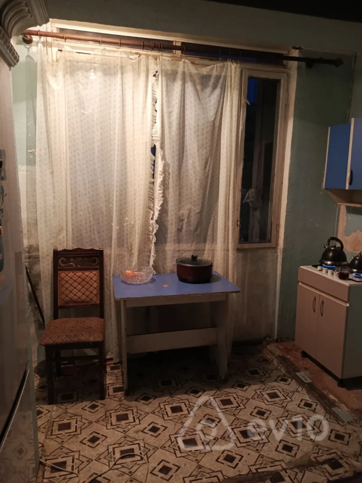 Satılır 3 otaqlı köhnə tikili 80 m²