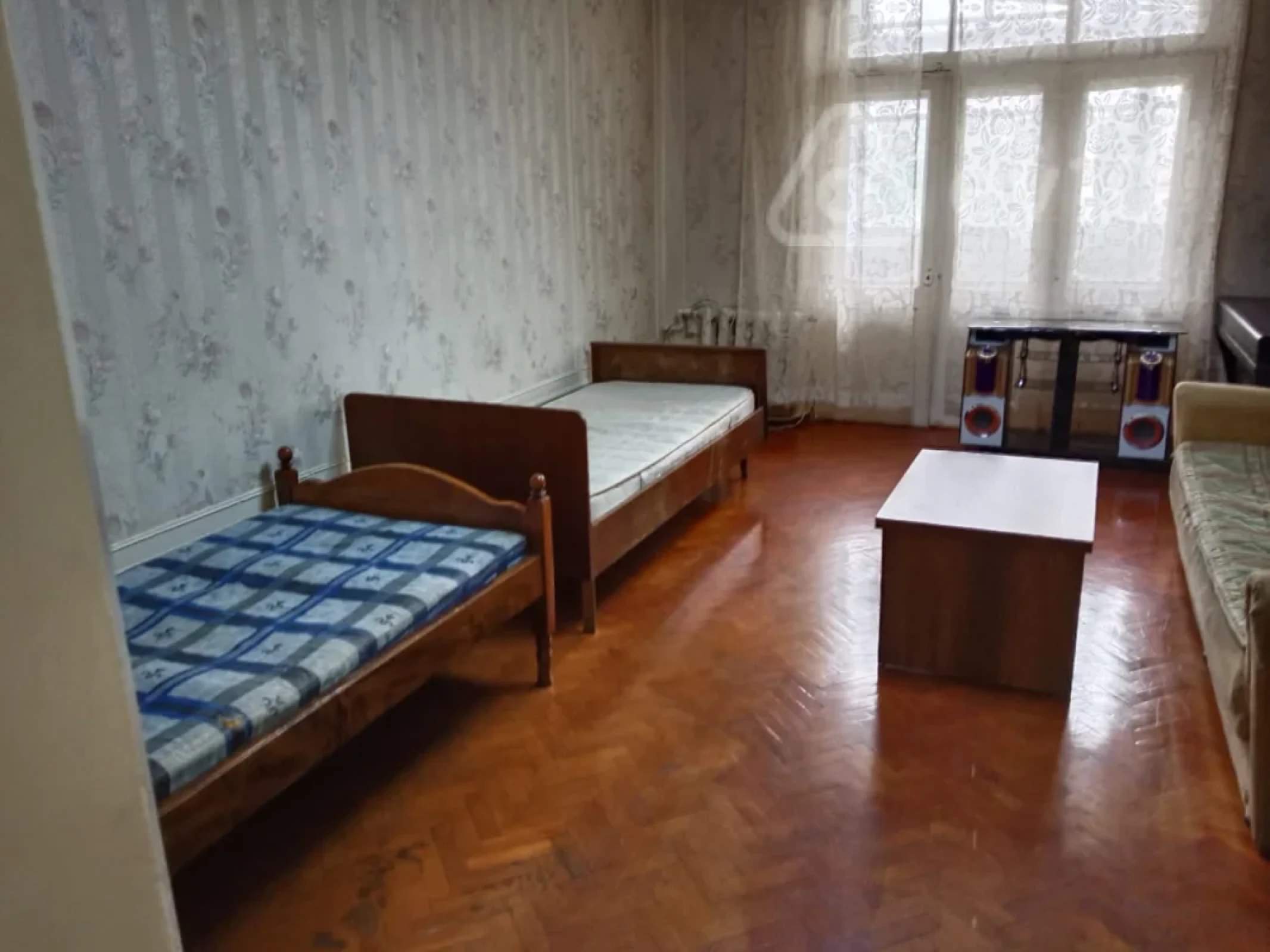 Satılır 2 otaqlı köhnə tikili 65 m²