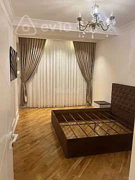 Kirayə verilir 3 otaqlı yeni tikili 87 m²
