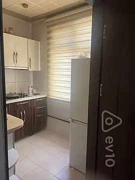 Kirayə verilir 3 otaqlı köhnə tikili 70 m² — Bakı, Nəsimi 3 otaq 70.00 m²