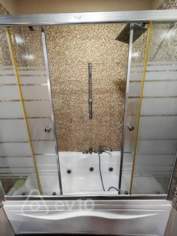 Kirayə verilir 2 otaqlı yeni tikili 150 m²