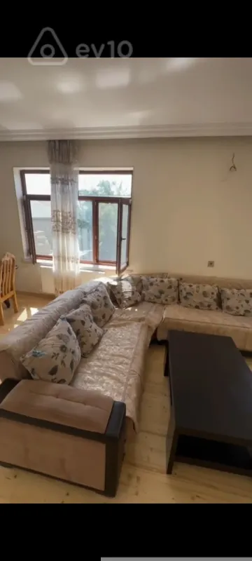 Kirayə verilir 3 otaqlı həyət evi 120 m²