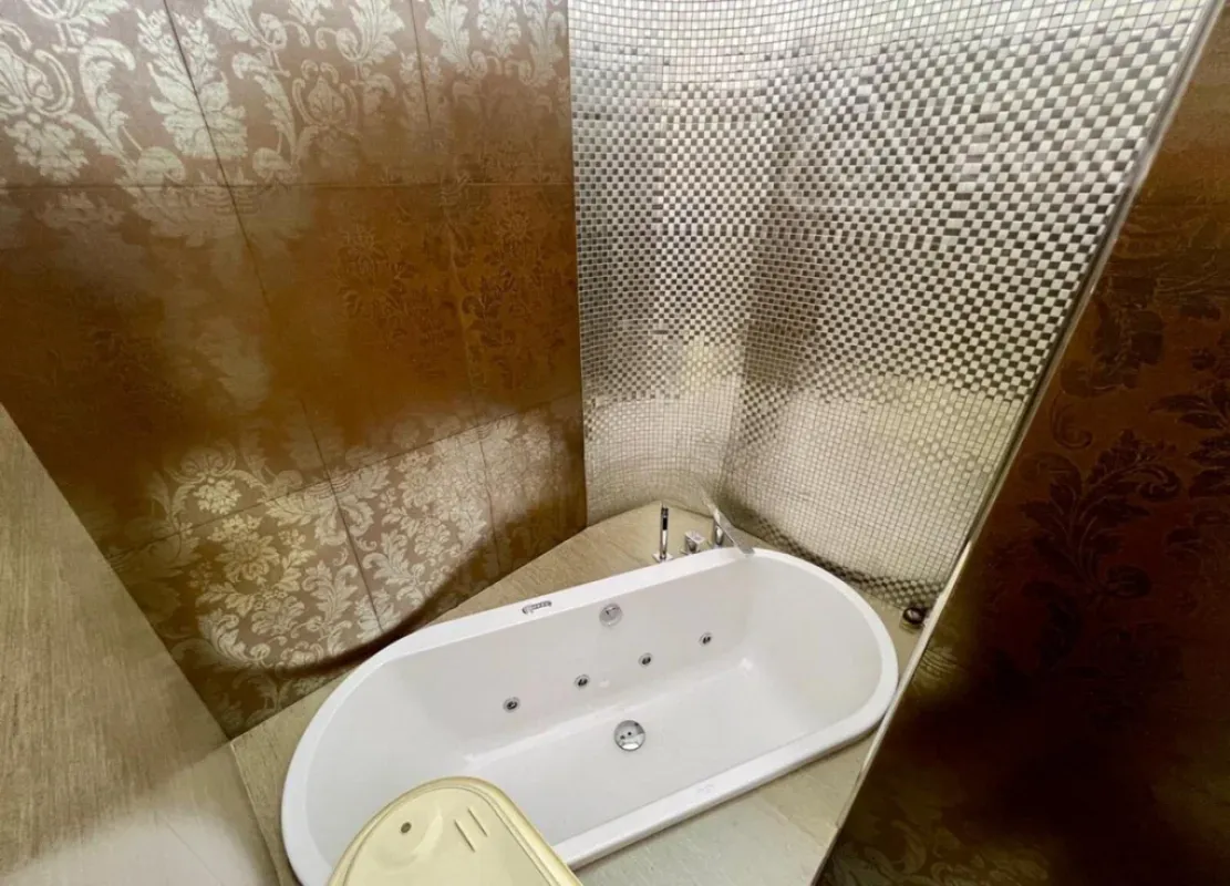 Satılır 3 otaqlı yeni tikili 156 m²