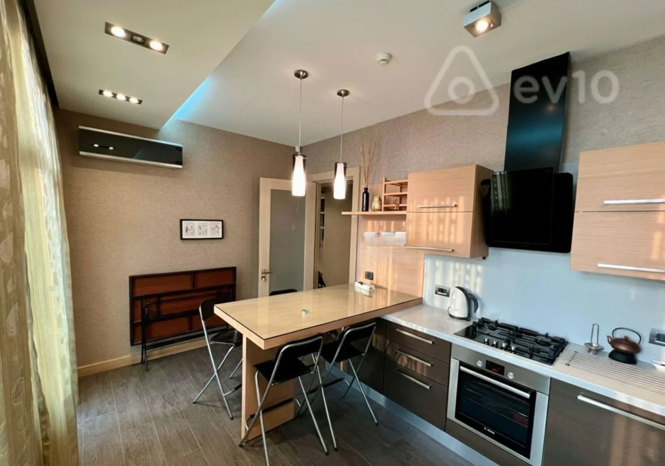 Satılır 3 otaqlı yeni tikili 156 m²