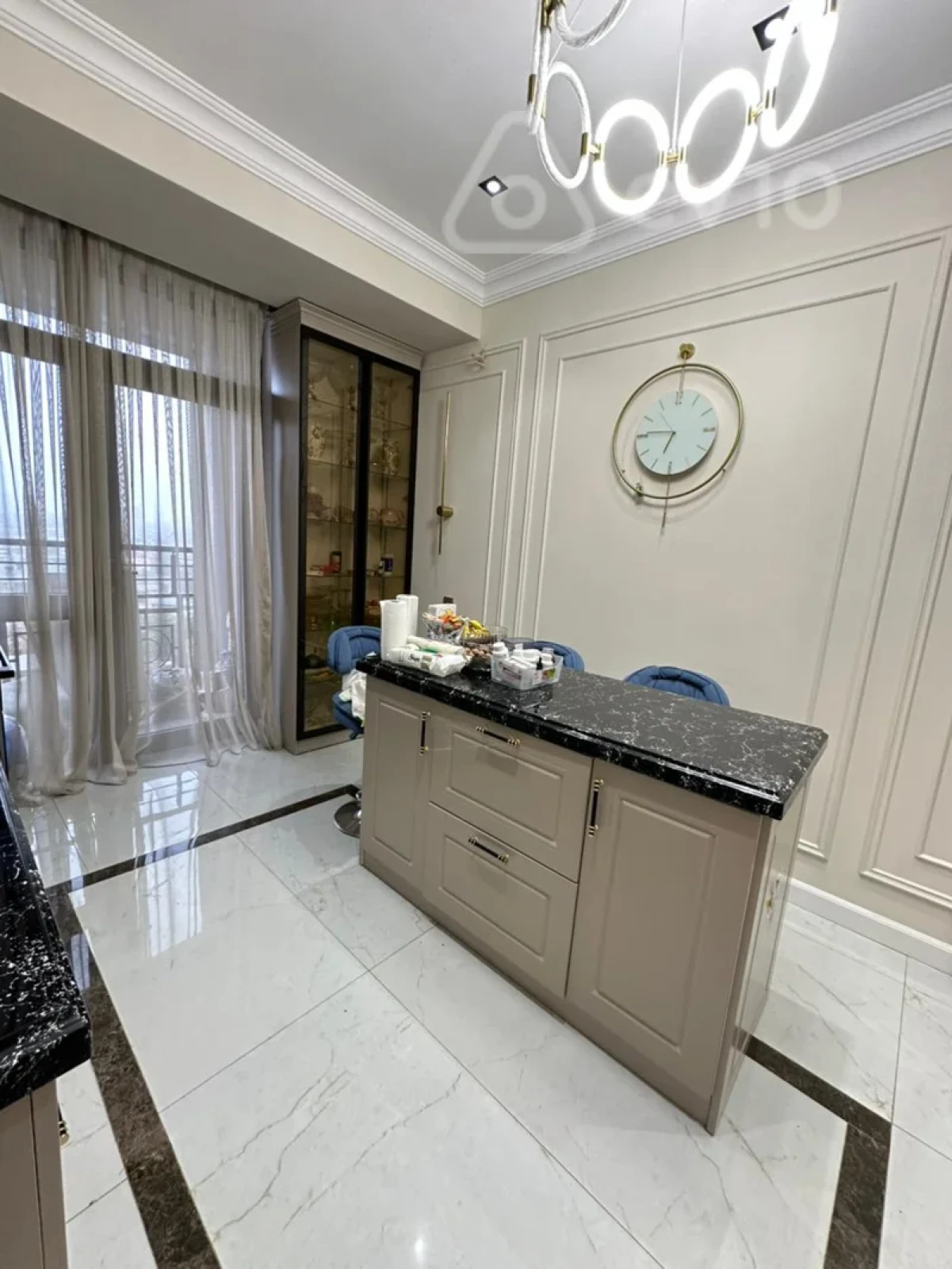 Satılır 3 otaqlı yeni tikili 115 m²