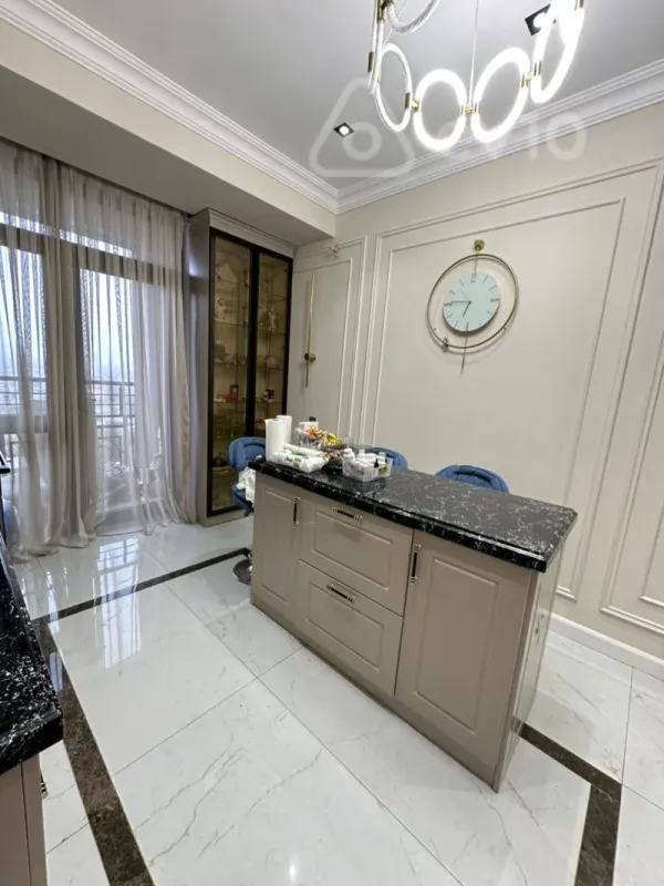 Satılır 3 otaqlı yeni tikili 115 m²