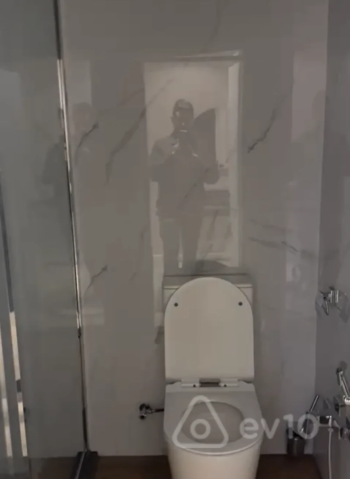 Kirayə verilir 3 otaqlı yeni tikili 75 m²