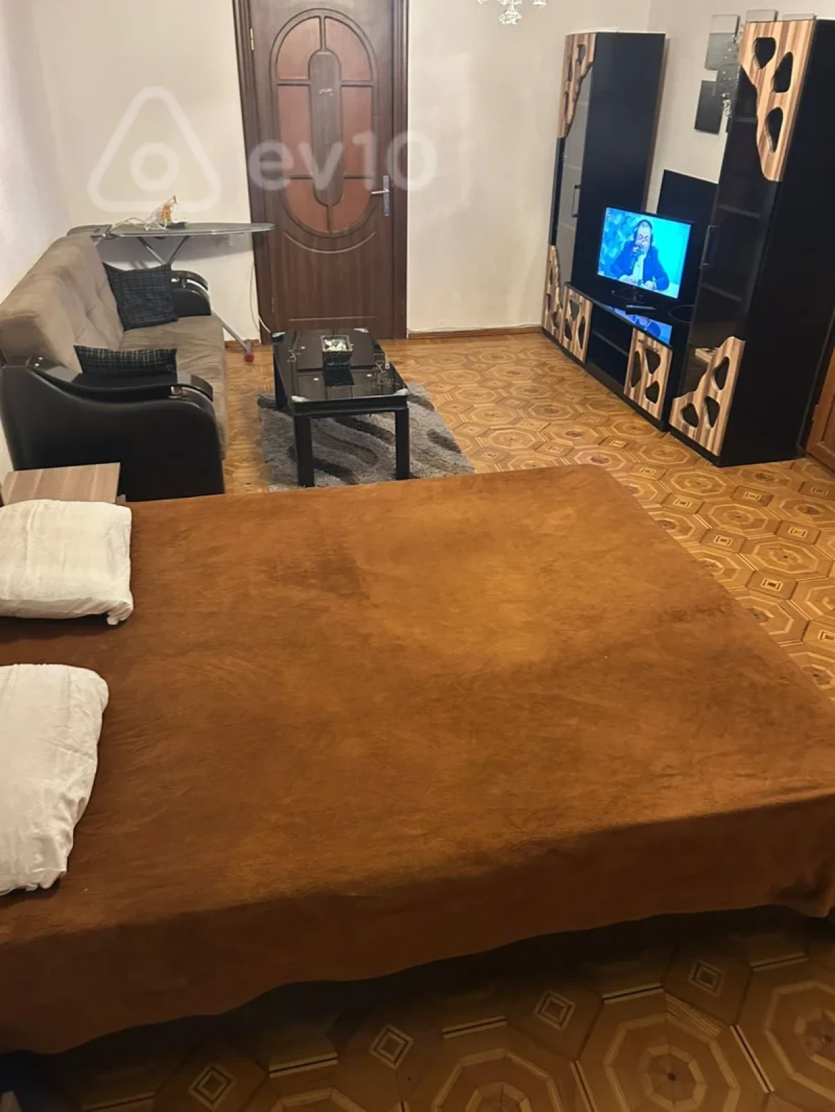 Kirayə verilir 1 otaqlı köhnə tikili 38 m²