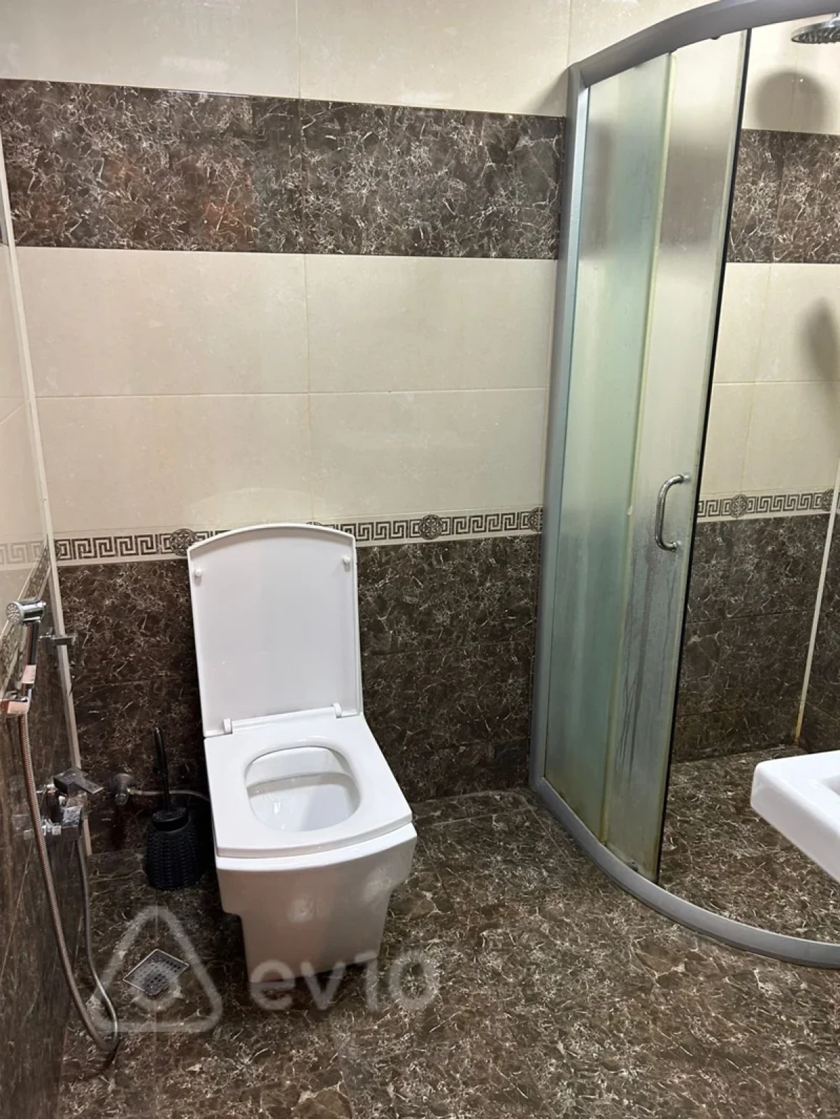 Kirayə verilir 1 otaqlı köhnə tikili 38 m²