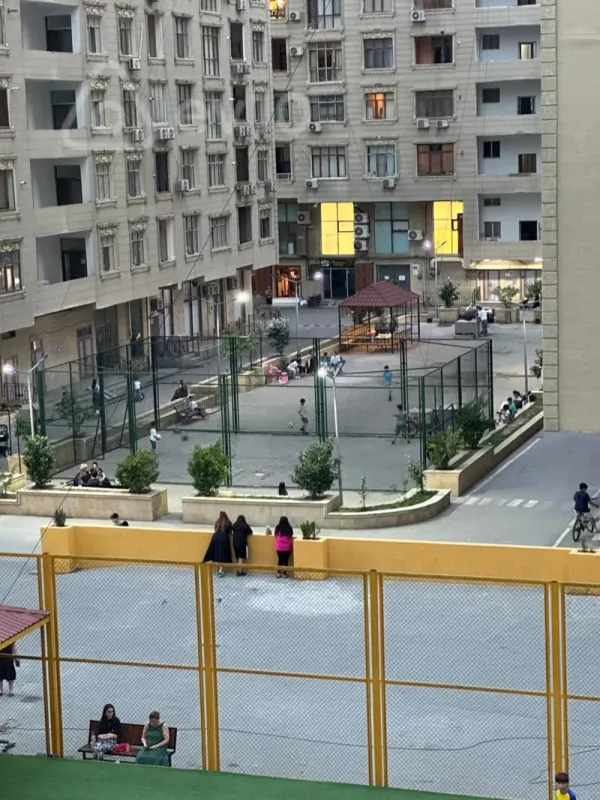 Satılır 4 otaqlı yeni tikili 115 m²