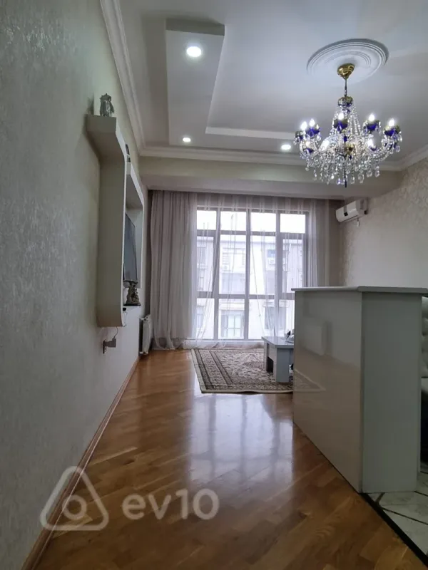 Satılır 4 otaqlı yeni tikili 115 m²