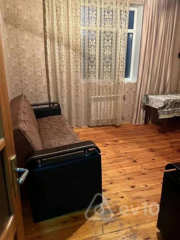 Kirayə verilir 3 otaqlı həyət evi 140 m²