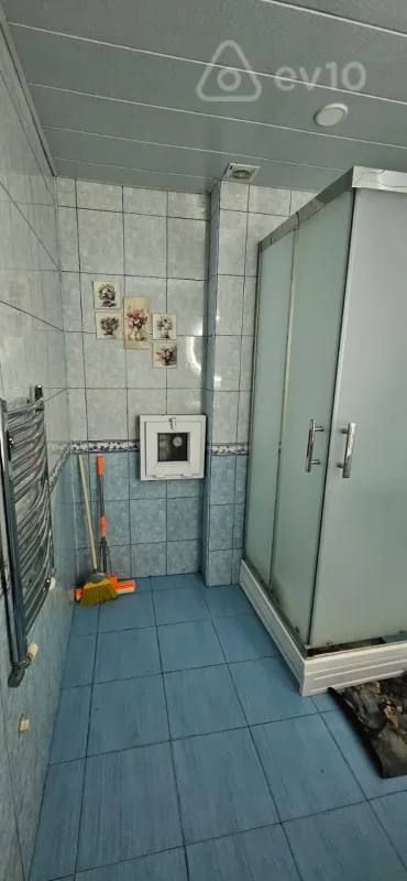 Kirayə verilir 2 otaqlı yeni tikili 87 m²