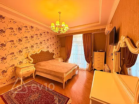 Kirayə verilir 5 otaqlı yeni tikili 210 m²