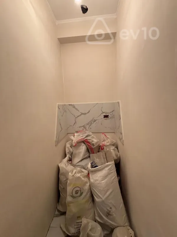 Satılır 2 otaqlı yeni tikili 85 m²