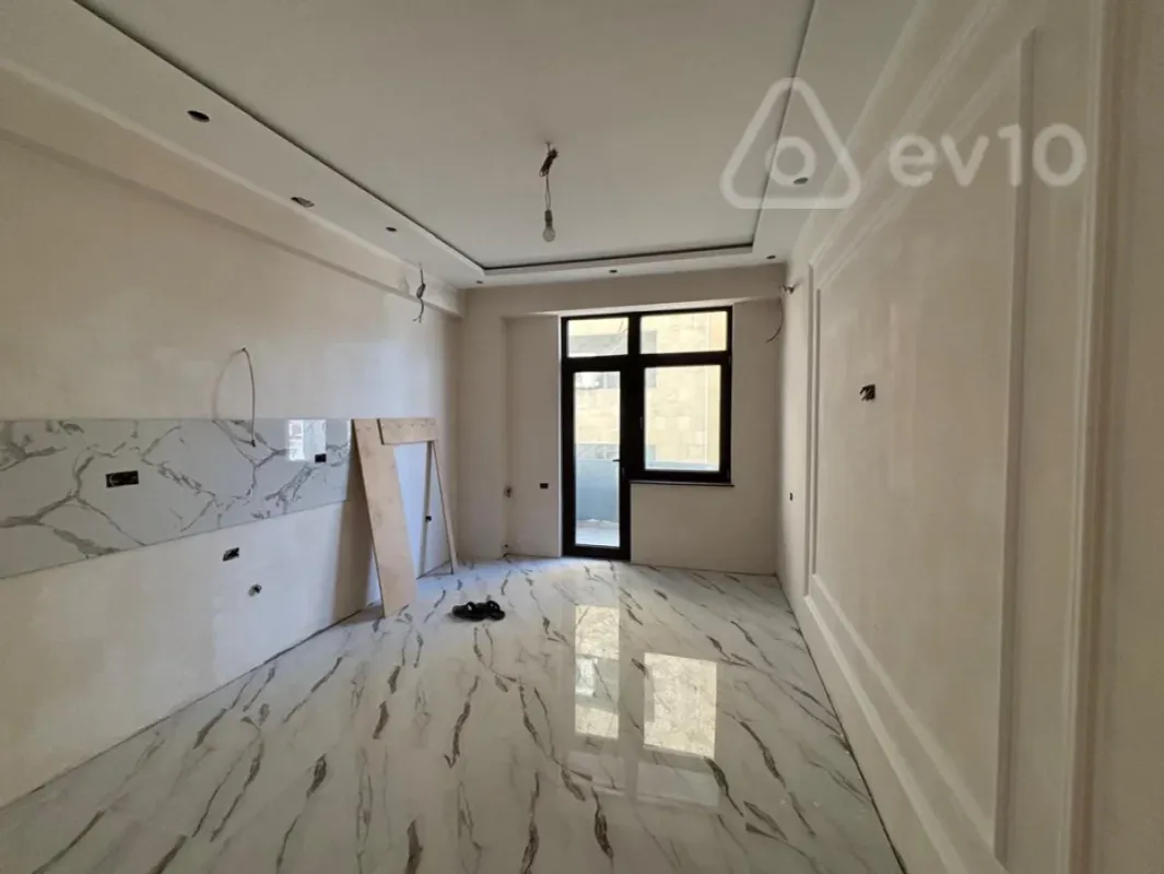 Satılır 2 otaqlı yeni tikili 85 m²