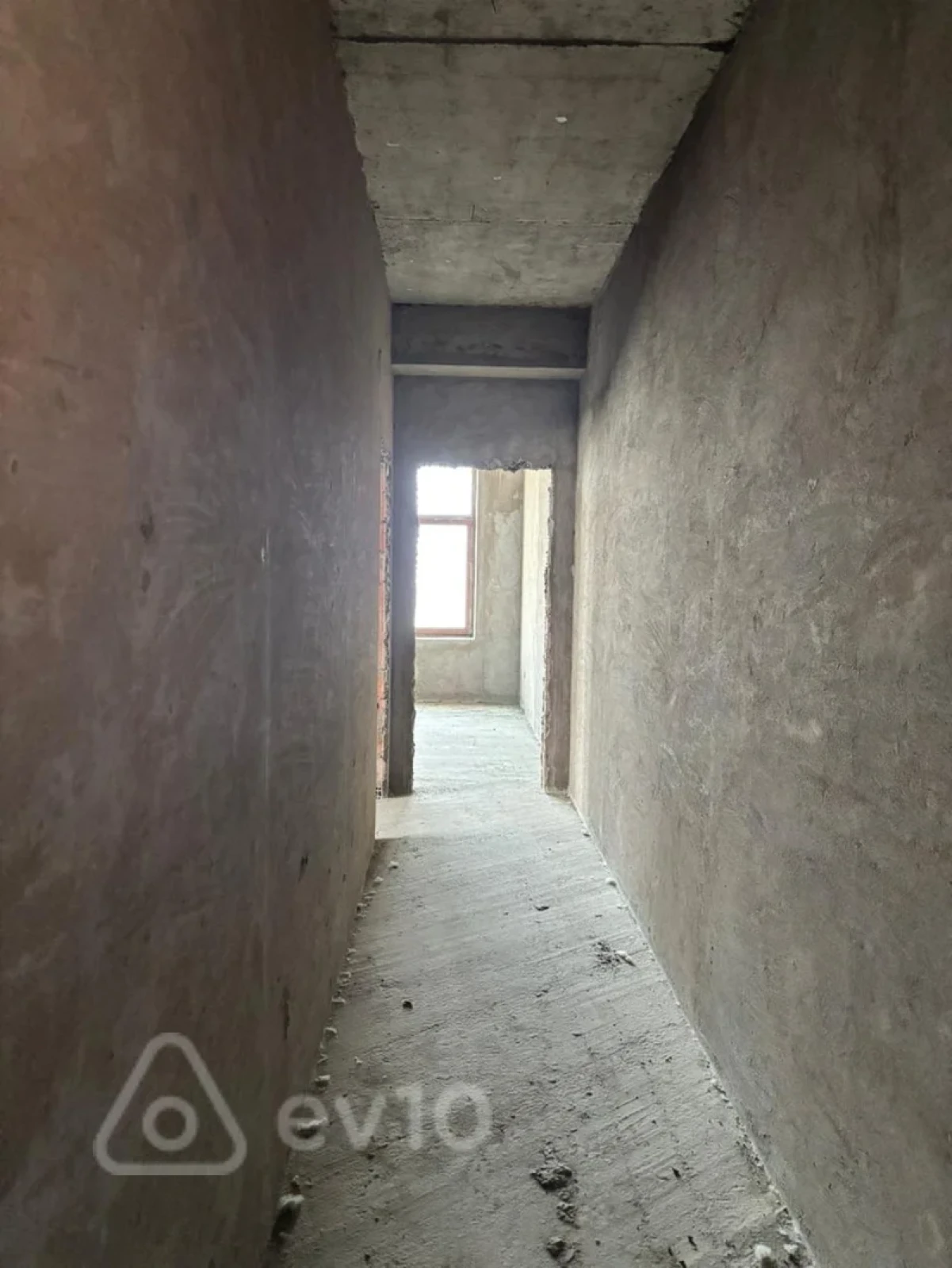 Satılır 4 otaqlı yeni tikili 230 m²