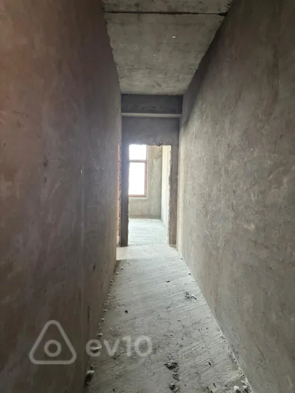 Satılır 4 otaqlı yeni tikili 230 m²