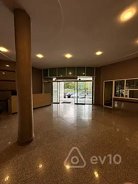 Satılır 4 otaqlı yeni tikili 230 m²