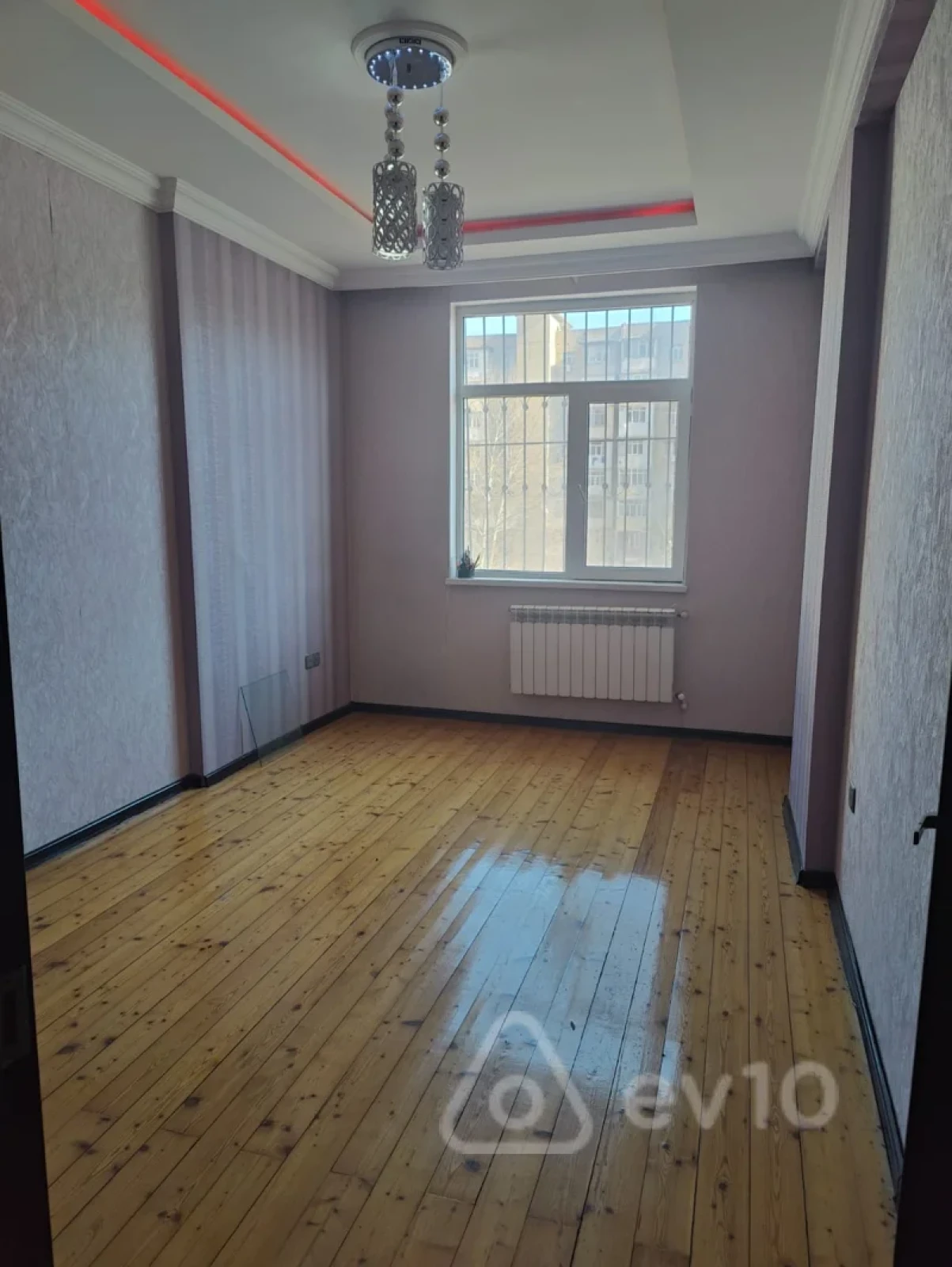 Satılır 2 otaqlı yeni tikili 64 m²
