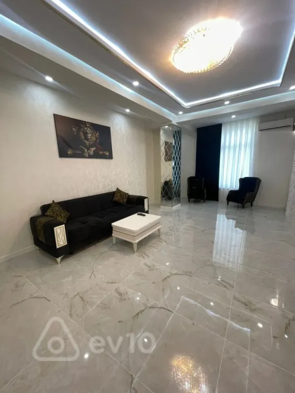 Satılır 3 otaqlı yeni tikili 100 m²