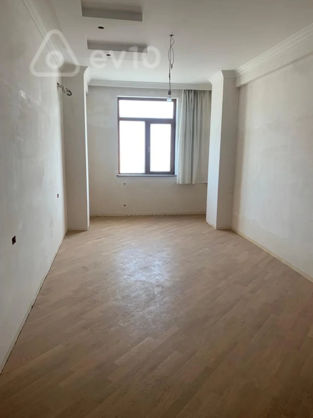 Satılır 4 otaqlı yeni tikili 237 m²
