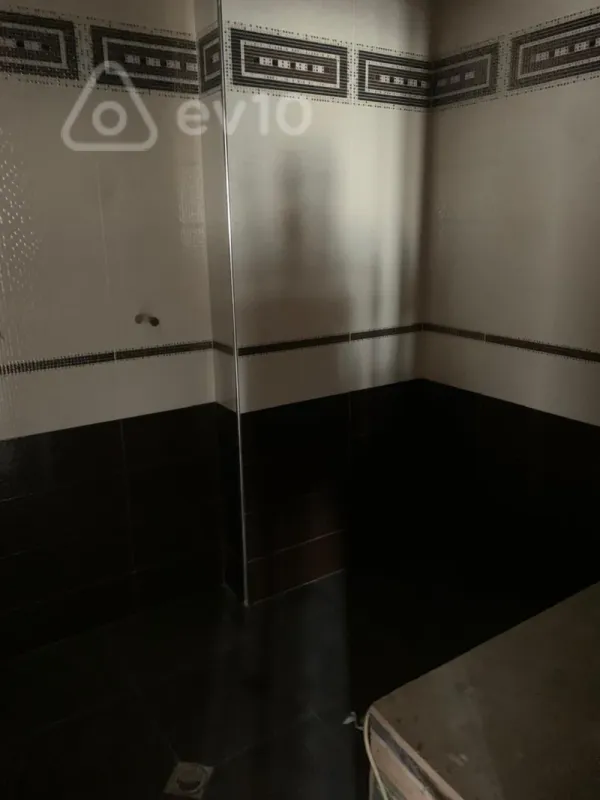 Satılır 4 otaqlı yeni tikili 237 m²