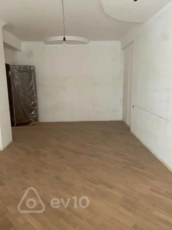Satılır 4 otaqlı yeni tikili 237 m²
