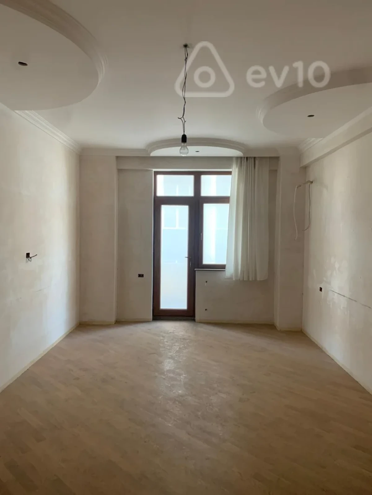 Satılır 4 otaqlı yeni tikili 237 m²